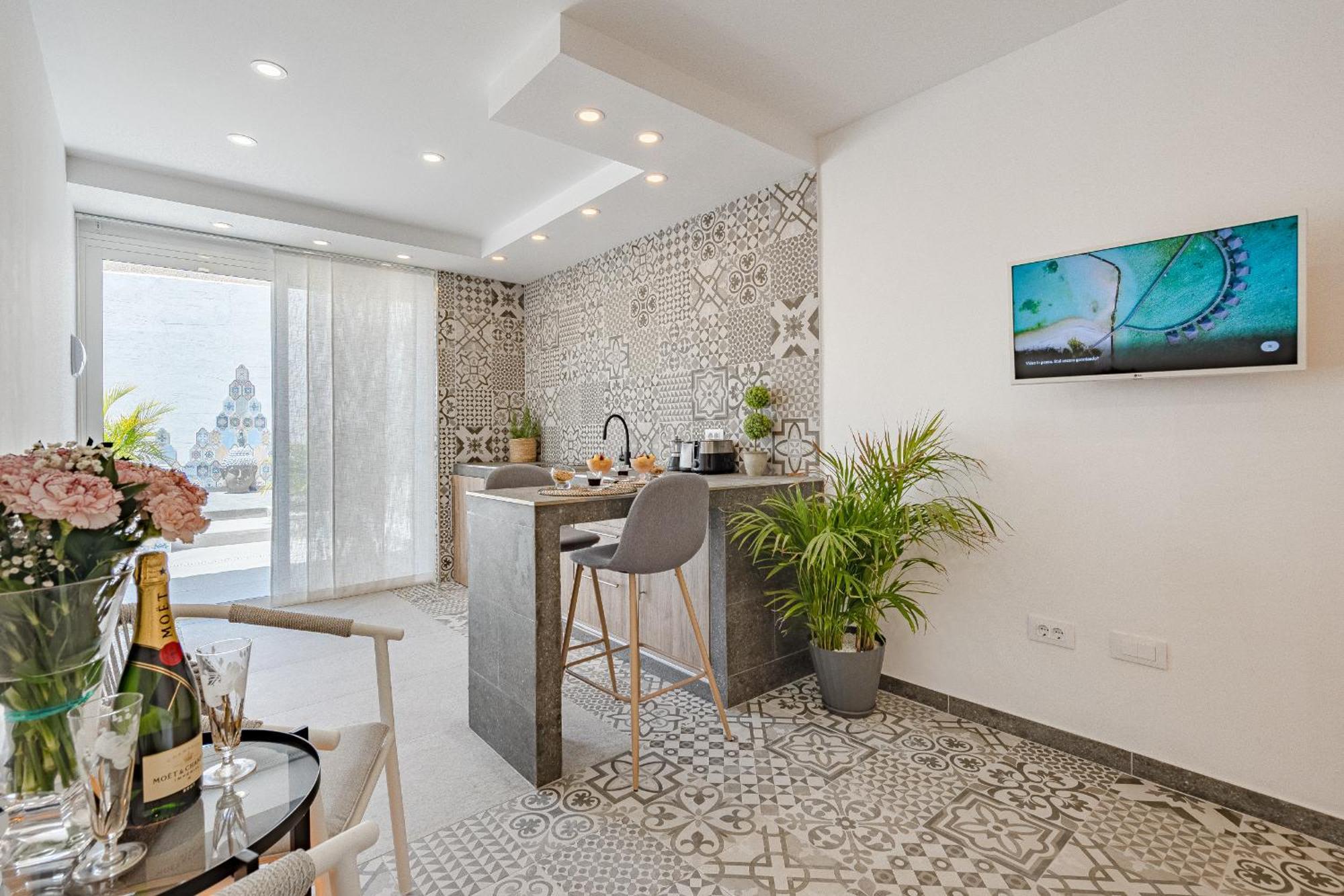 Margot Holiday Suite Callao Salvaje Exterior foto