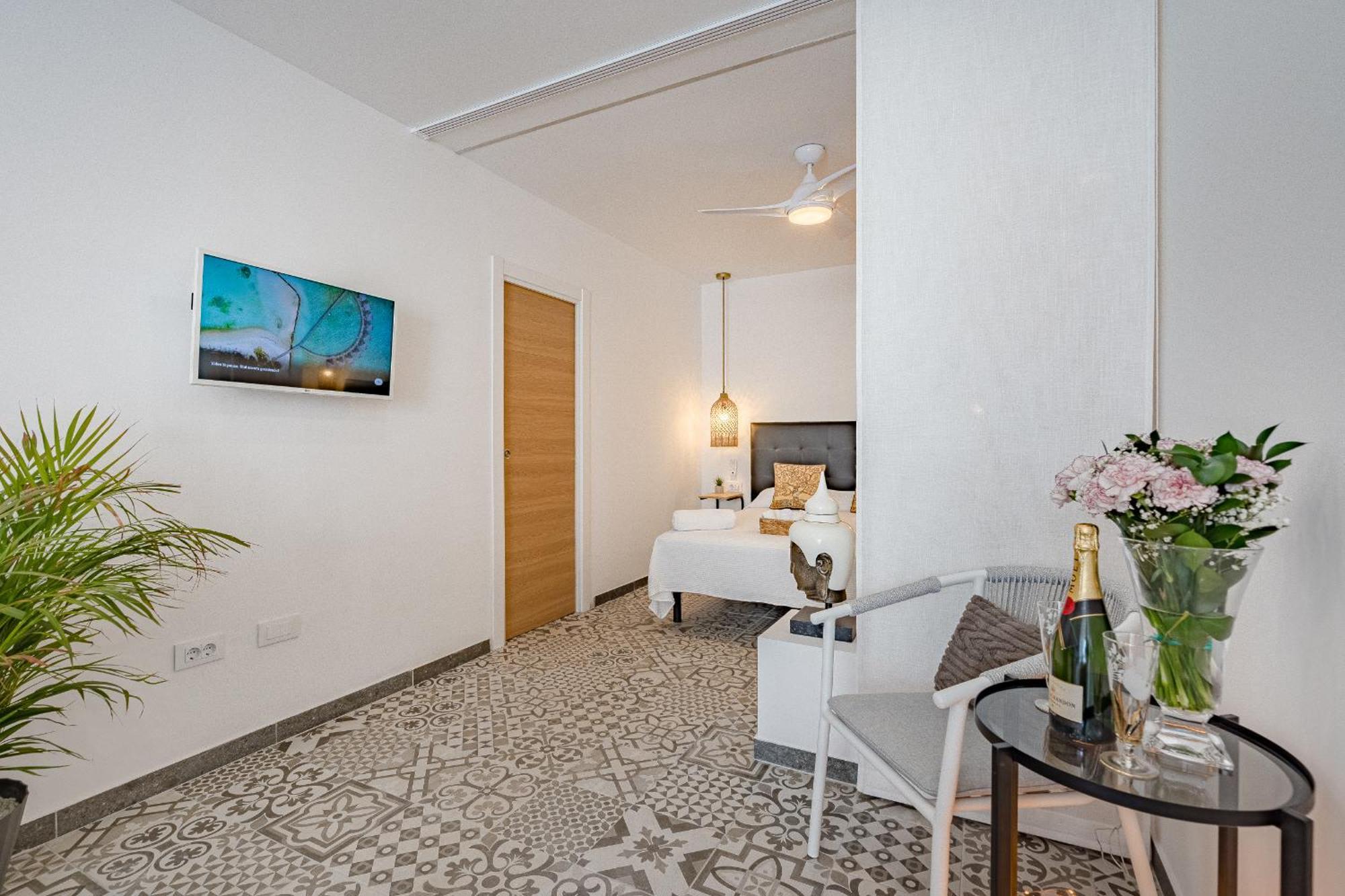 Margot Holiday Suite Callao Salvaje Exterior foto